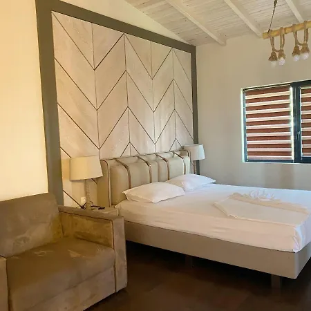 Gradina Forest Camping Sozopol